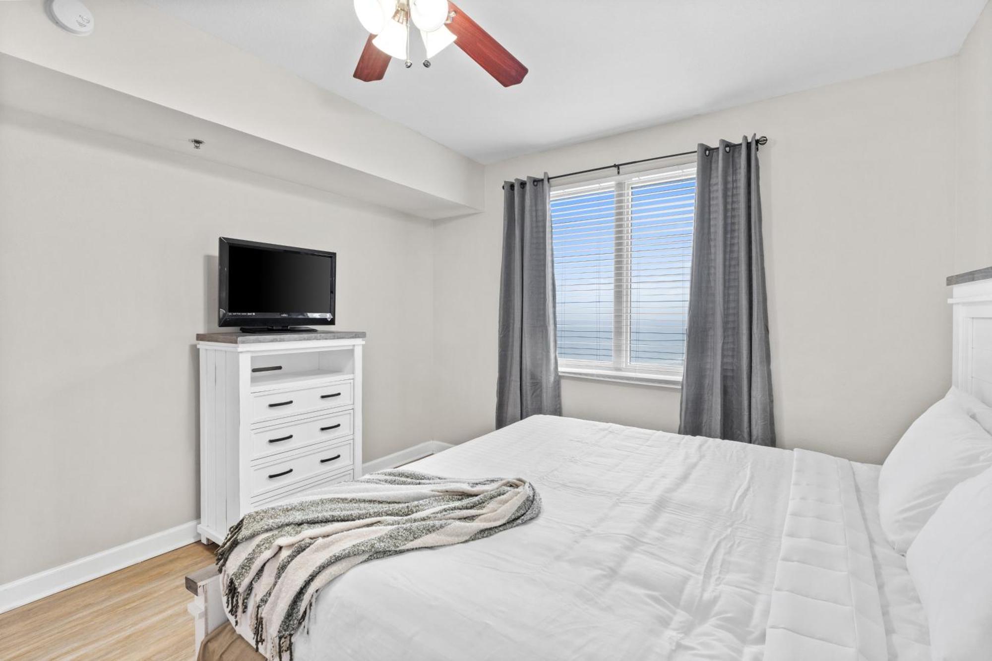 Holiday home Shores Of Panama #1828 By Book That Panama City Beach
